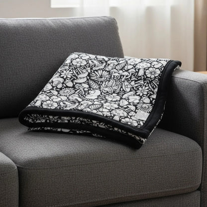 Fuzzy Velvet Coloring Blanket with 24 Markers
